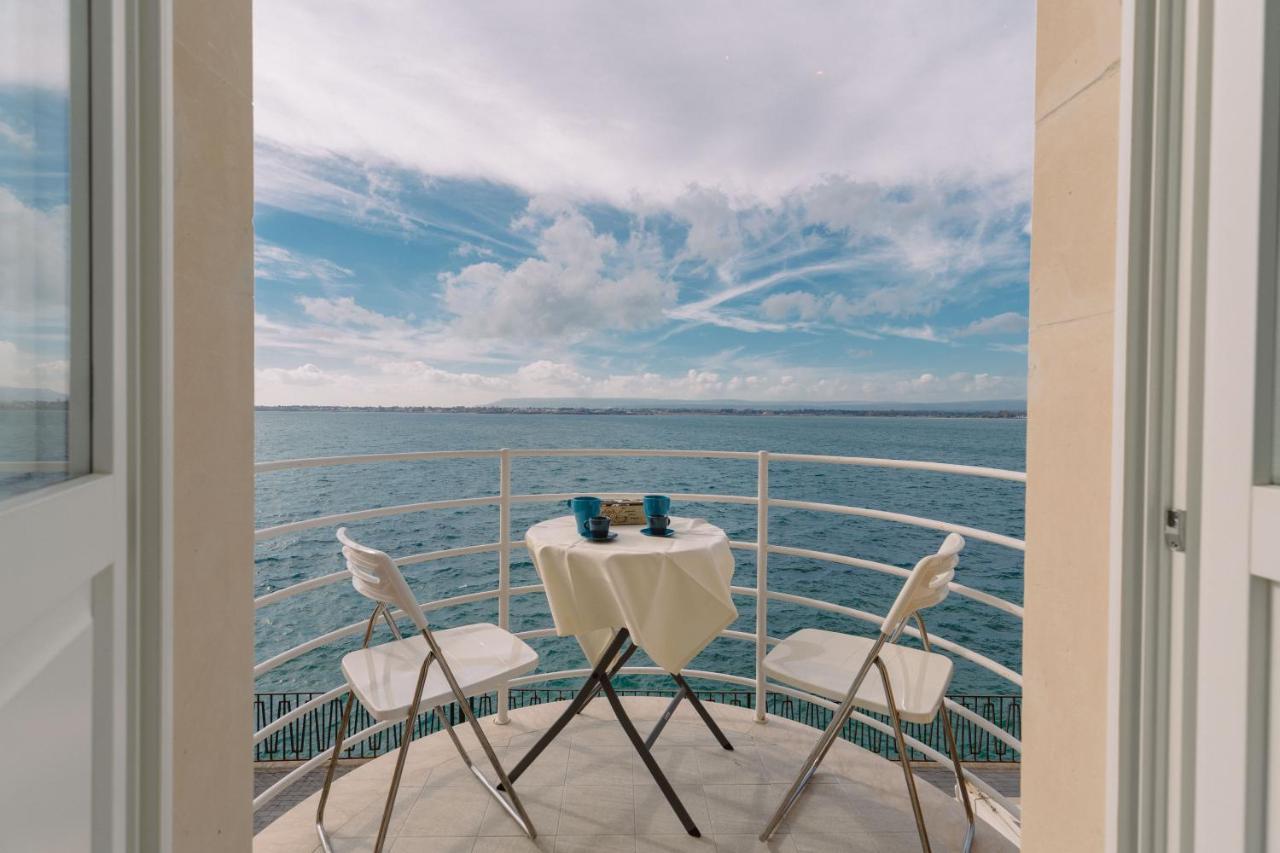 Panorama Alfeo Aparthotel Сиракуза Екстериор снимка